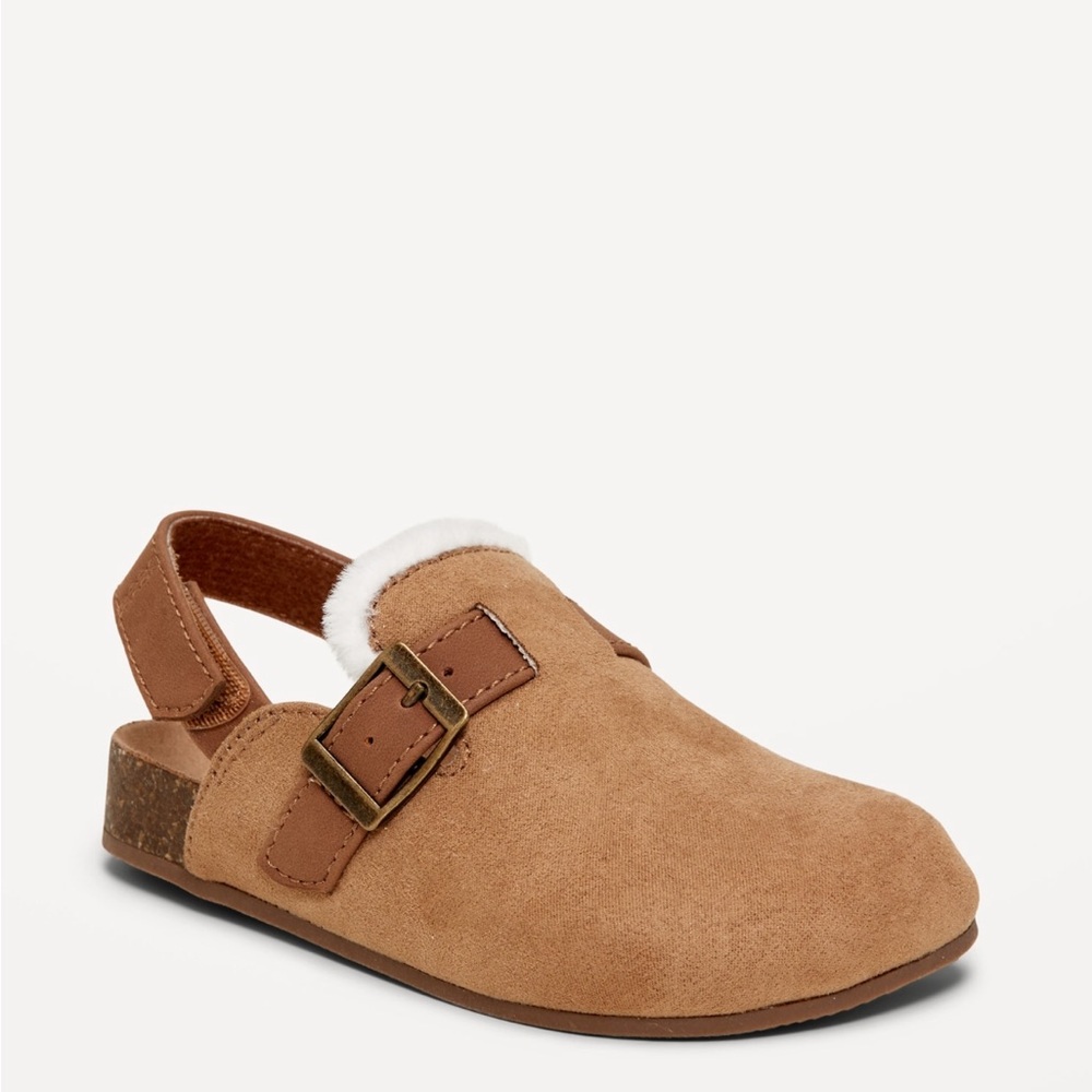 Baby/toddler Old navy Faux Suede Buckle clogs